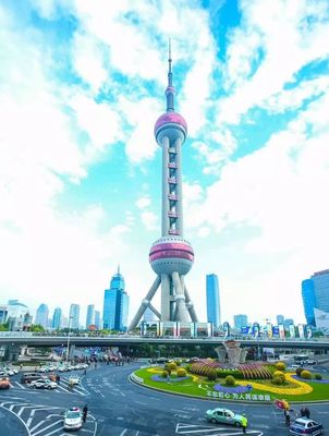 科技点亮赛道，公益永不止步——蓝硕科技助力2018上海国际半程马拉松